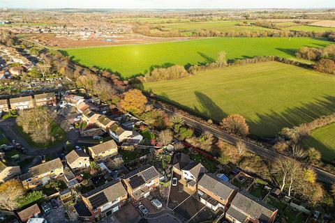 3 bedroom semi-detached house for sale, Brunel Close, Whitnash, Leamington Spa