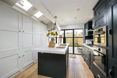 3 bedroom terraced house for sale, Chertsey Road, St Margarets, Twickenham, TW1