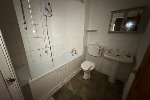 1 bedroom flat for sale, Flat 2, Summerhill, Rock Park Road, Birkenhead CH42 1PP