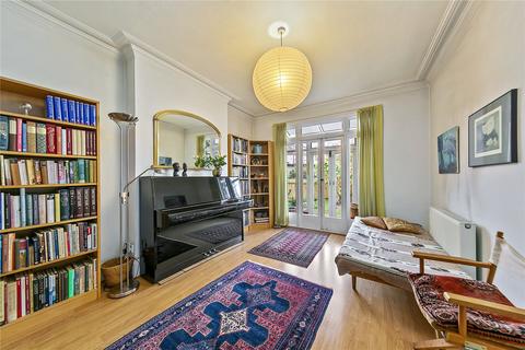 4 bedroom terraced house for sale, London Road, Twickenham, TW1