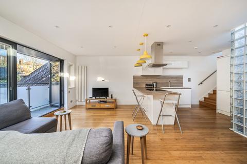 2 bedroom flat for sale, 25 Victoria Road, Kingston Upon Thames, KT1