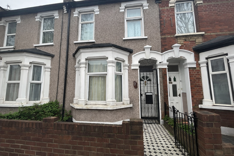 undefined, Hall Road, LONDON E6