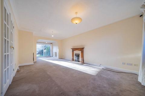 3 bedroom semi-detached house for sale, Court Meadow, Crowborough TN6