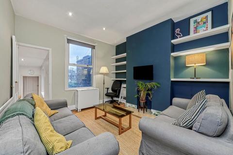 2 bedroom flat for sale, Ferndale Road, London SW4