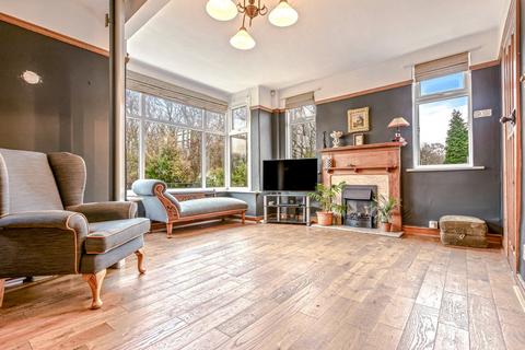 3 bedroom semi-detached house for sale, Holmfield Avenue East, Leicester, LE3