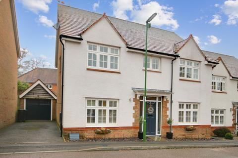 4 bedroom detached house for sale, The Furrows, Crawley Down, RH10