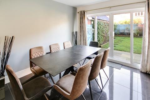 4 bedroom detached house for sale, The Furrows, Crawley Down, RH10