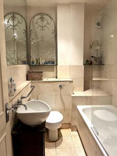 2 bedroom flat for sale, Finborough Road, Chelsea SW10