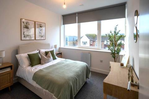 1 bedroom flat to rent - Upperton Road, Eastbourne,