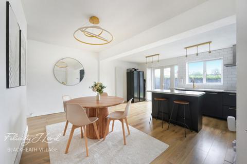 3 bedroom terraced house for sale, Dursley Road, London