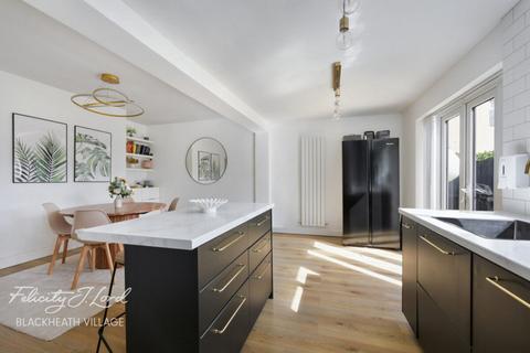 3 bedroom terraced house for sale, Dursley Road, London