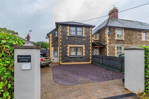 undefined, Ty'r Winch Road, Cardiff CF3