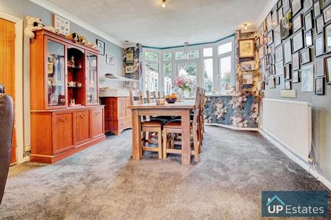 3 bedroom semi-detached house for sale, Keats Road, Poets Corner, Coventry