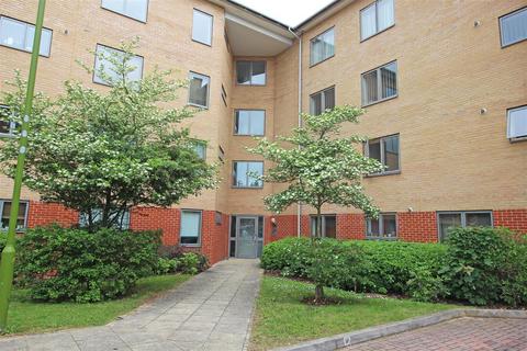 2 bedroom apartment for sale - Kilby Road, Stevenage, SG1