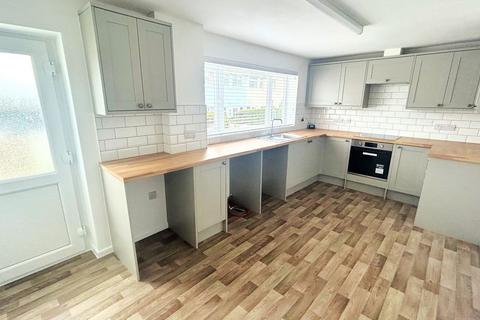 3 bedroom property to rent, Greenways, Portland DT5