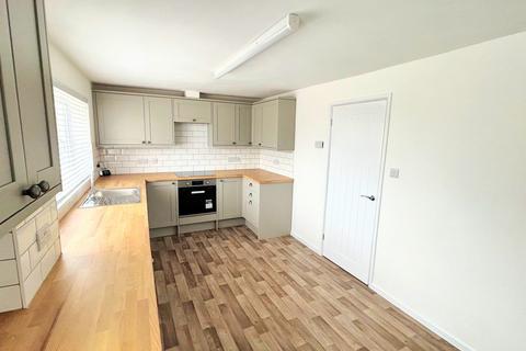 3 bedroom property to rent, Greenways, Portland DT5