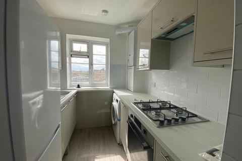 1 bedroom flat to rent, The Grove, Isleworth TW7