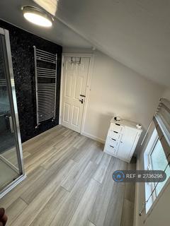 1 bedroom in a house share to rent, Bell Road, Sittingbourne, ME10