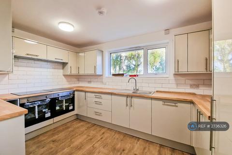 1 bedroom in a house share to rent, The Grove, Grantham, NG31