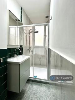 undefined, Cumbernauld Road, Glasgow, G31