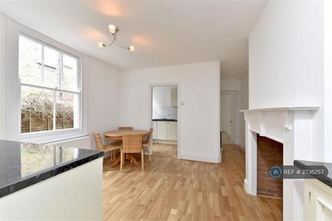 2 bedroom flat to rent, Mandalay Road, London, SW4