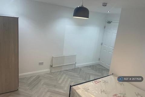 undefined, New North Road, Ilford, IG6