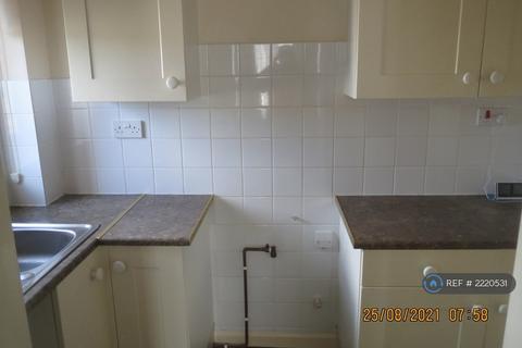 1 bedroom maisonette to rent, Stradbroke Road, Lowestoft, NR33