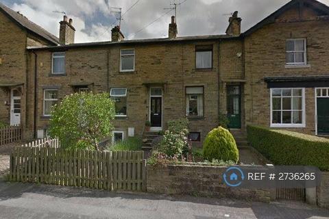 2 bedroom terraced house to rent, Ash Grove, Ilkley, LS29