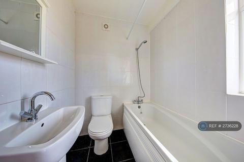 undefined, Addison Gardens, Kingston Upon Thames, KT5