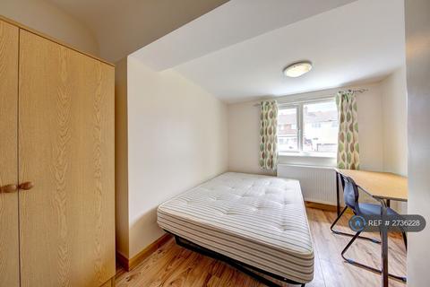 undefined, Addison Gardens, Kingston Upon Thames, KT5