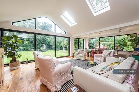 undefined, Andover Road, Newbury, RG14