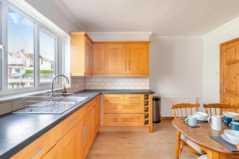 2 bedroom semi-detached bungalow for sale, Dulais Road, Seven Sisters, Neath, Neath Port Talbot.