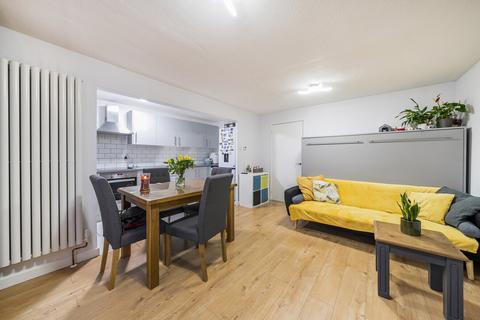 1 bedroom apartment for sale, Gale Close, Mitcham CR4