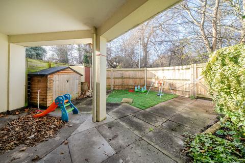 1 bedroom apartment for sale, Rawnsley Avenue, Mitcham CR4