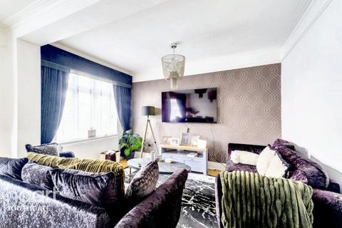 5 bedroom semi-detached house for sale - Lakenheath, London