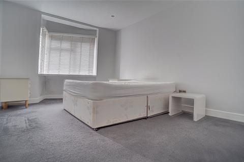 undefined, Bath Road, Old Town, Swindon, Wiltshire, SN1