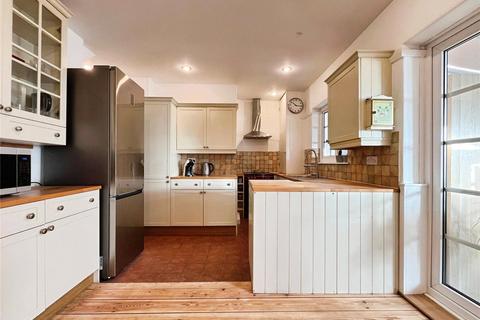 3 bedroom end of terrace house for sale, Well Hall Road, London SE9