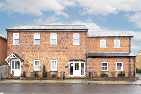 1 bedroom flat for sale, 35 High Street, Sandridge, St Albans