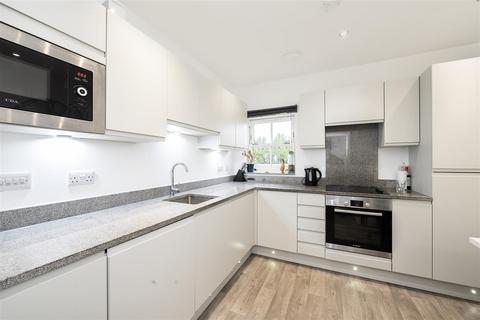 1 bedroom flat for sale, 35 High Street, Sandridge, St Albans