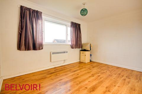 2 bedroom maisonette to rent, Stirling Way, Tuffley, Gloucester, GL4