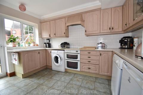 4 bedroom semi-detached house for sale, Fairthorne Gardens, Gosport