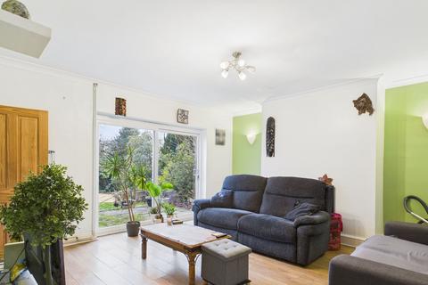 4 bedroom detached house for sale, Newark Road, North Hykeham, LN6