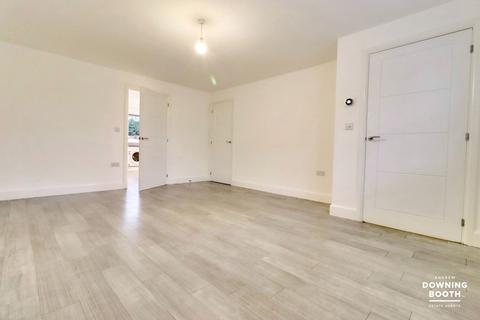 3 bedroom semi-detached house for sale, Poplar Road, Lichfield WS13