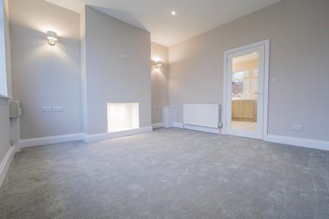 3 bedroom terraced house to rent, Stevens Lane, Breaston, DE72