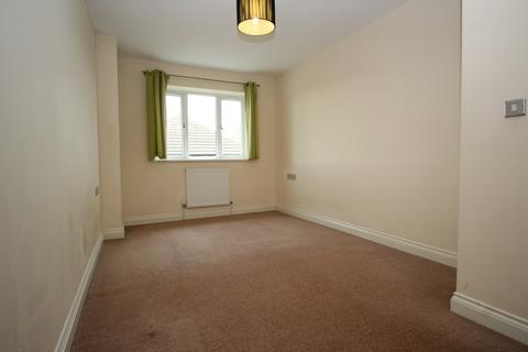 2 bedroom flat to rent, Quartz Way, Kent ME10