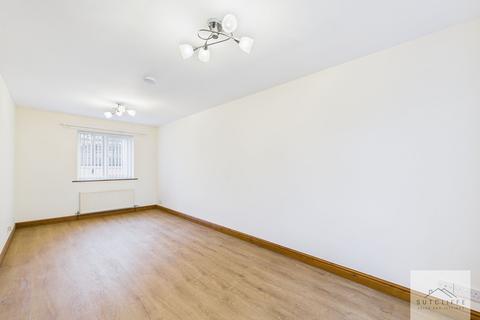 2 bedroom flat to rent, Rope Walk, Garstang, PR3