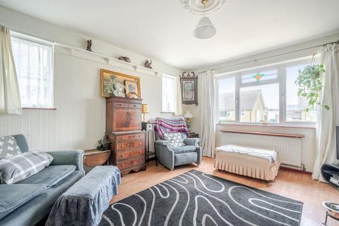 2 bedroom detached bungalow for sale, Elm Close, Bracklesham Bay, PO20