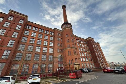 1 bedroom flat to rent, Lower Vickers Street, Manchester M40