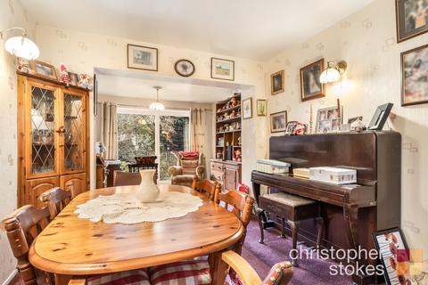 5 bedroom semi-detached house for sale, Sheldon Close, Cheshunt, Hertfordshire, EN7 6RH