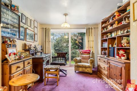 5 bedroom semi-detached house for sale, Sheldon Close, Cheshunt, Hertfordshire, EN7 6RH